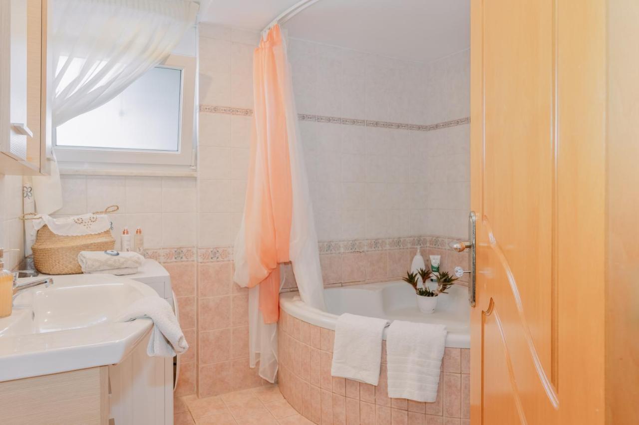 Propodes Luxury Villa Pastida Esterno foto